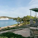 Seafront House Solta *