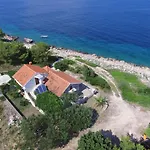 Seafront House Solta ストモルスカ