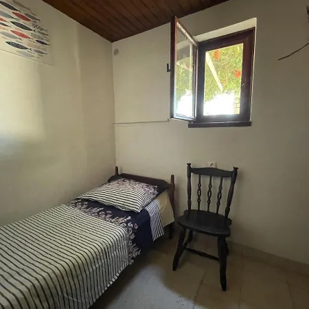 Seafront House Solta بيت للعطل *