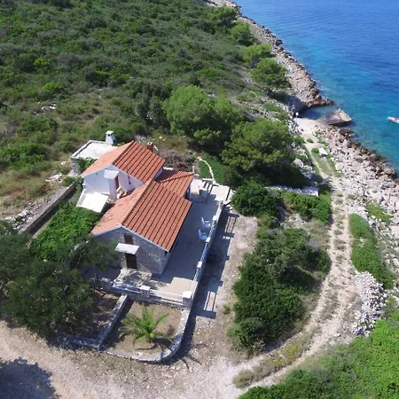 بيت للعطل Seafront House Solta *