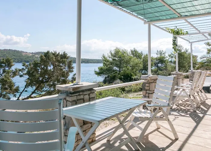Seafront House Solta Dom wakacyjny Stomorska